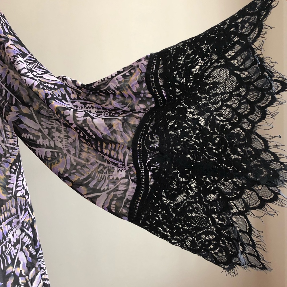 Eight Sixty Sheer Kimono - Picture 2 of 5